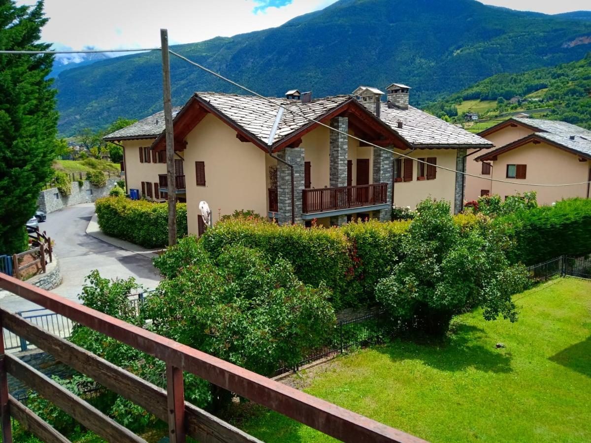 Appartamento Ai Piedi Del Gran Paradiso Saint-Pierre Luaran gambar